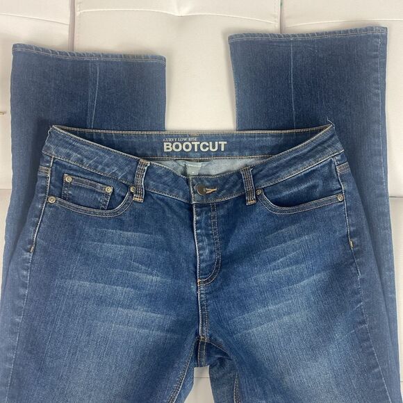 New York & Company Curvy Low Rise Bootcut Jeans Size 8 145 - Picture 2 of 9